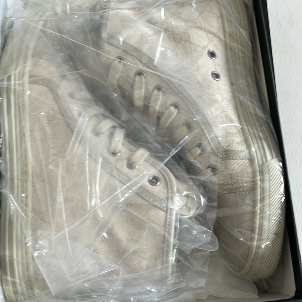Gucci GG logo Canvas High Top Sneakers